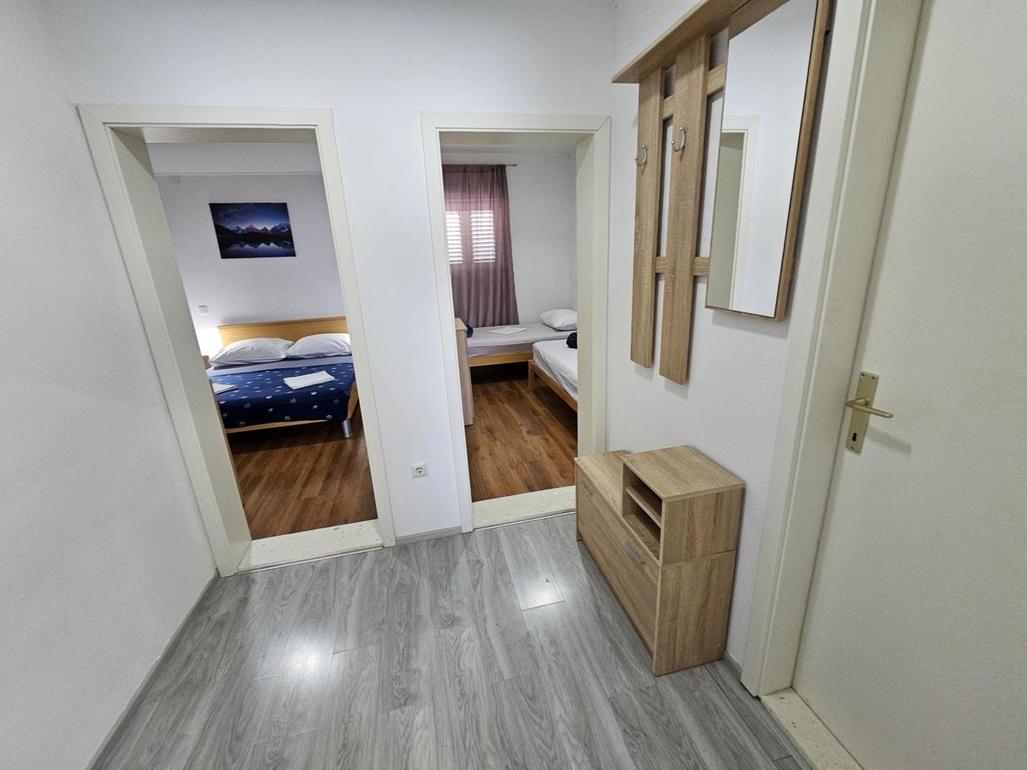Modern Apartment Nikola In A Quiet Area Kaštel Stari Екстериор снимка