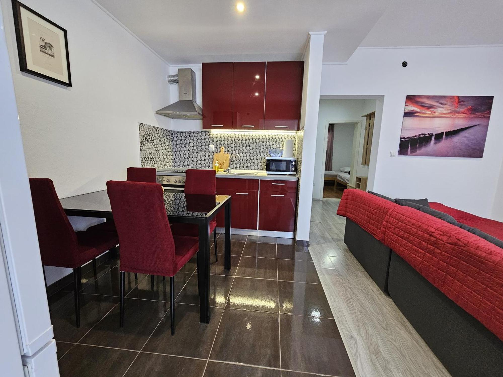 Modern Apartment Nikola In A Quiet Area Kaštel Stari Екстериор снимка